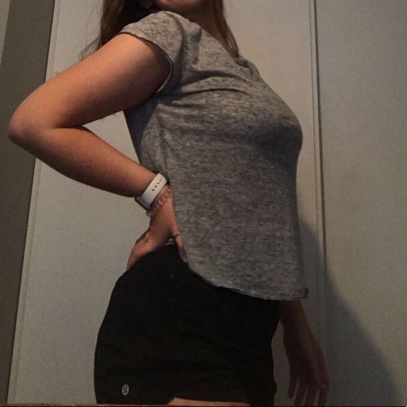 ❤️ 💫2/30$ 💫Garage Distressed Tee - Picture 4 of 4